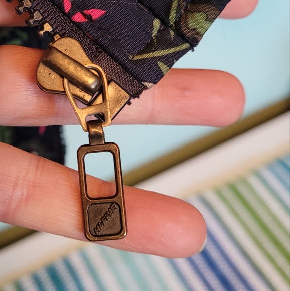 Vintage paisley print down filled puffer jacket - Picture 9 of 16